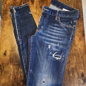 NWOT DSQUARED2 Medium Waist Skinny JEANS, SIZE 40